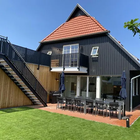 Holiday home Fh Magnolia Fuer 12 Pers. Mit Terrasse + Dachterasse Born