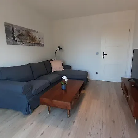 Fh Magnolia Fuer 12 Pers. Mit Terrasse + Dachterasse Born