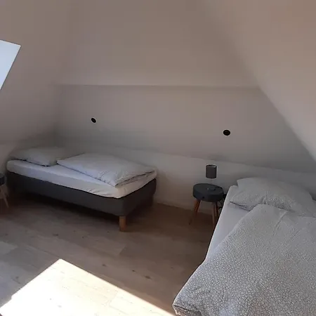 Fh Magnolia Fuer 12 Pers. Mit Terrasse + Dachterasse * Born