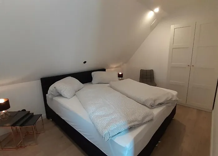 Fh Magnolia Fuer 12 Pers. Mit Terrasse + Dachterasse בית נופש בורן